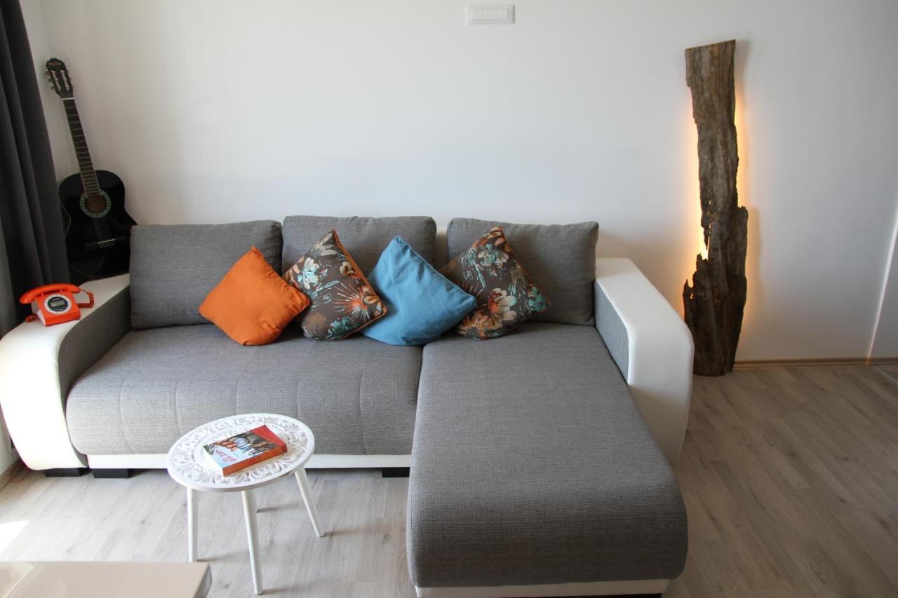 Apartment Mara Сень Экстерьер фото